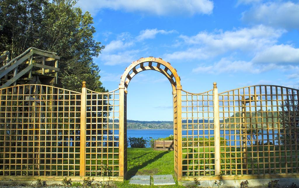 La Casa Del Arbol De Chiloe Villa Castro Eksteriør billede